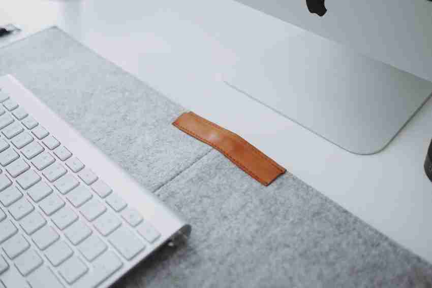 nivera Large PU Felt Laptop Desk Mate, Extended Gaming Mouse, Keyboard Pad, Desk  Mat for Office, with Pen & Paper Pocket (Grey) Mousepad - nivera 