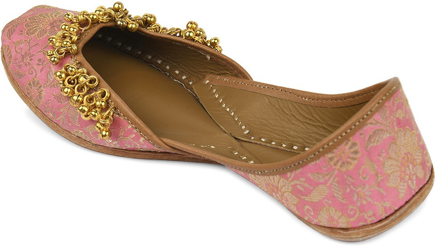 Jutti Express Pink Brocade Ghungroo Juttis Mojaris For Women Buy