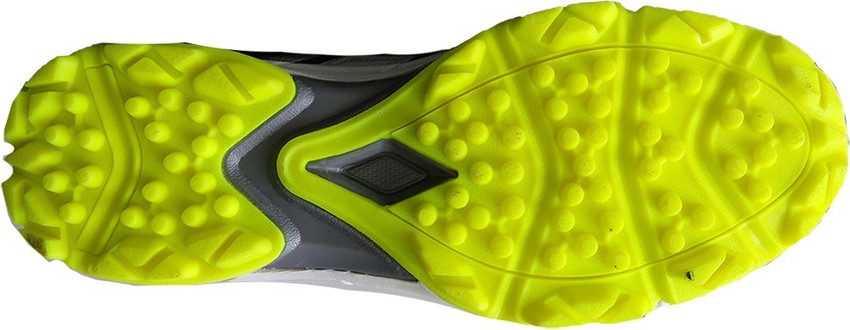 Thrax OptiPro Stud Cricket Shoes For Men Buy Thrax OptiPro Stud Cricket Shoes For Men Online at Best Price Shop Online for Footwears in India Flipkart