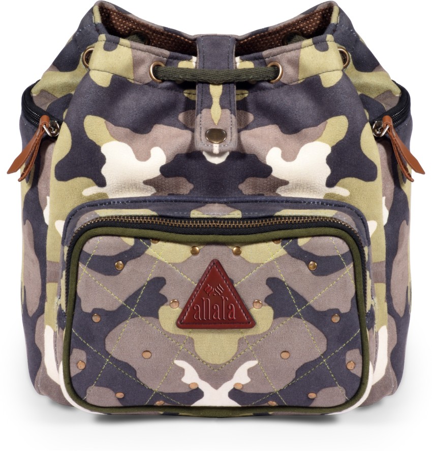 Womens camo 2024 backpack purse