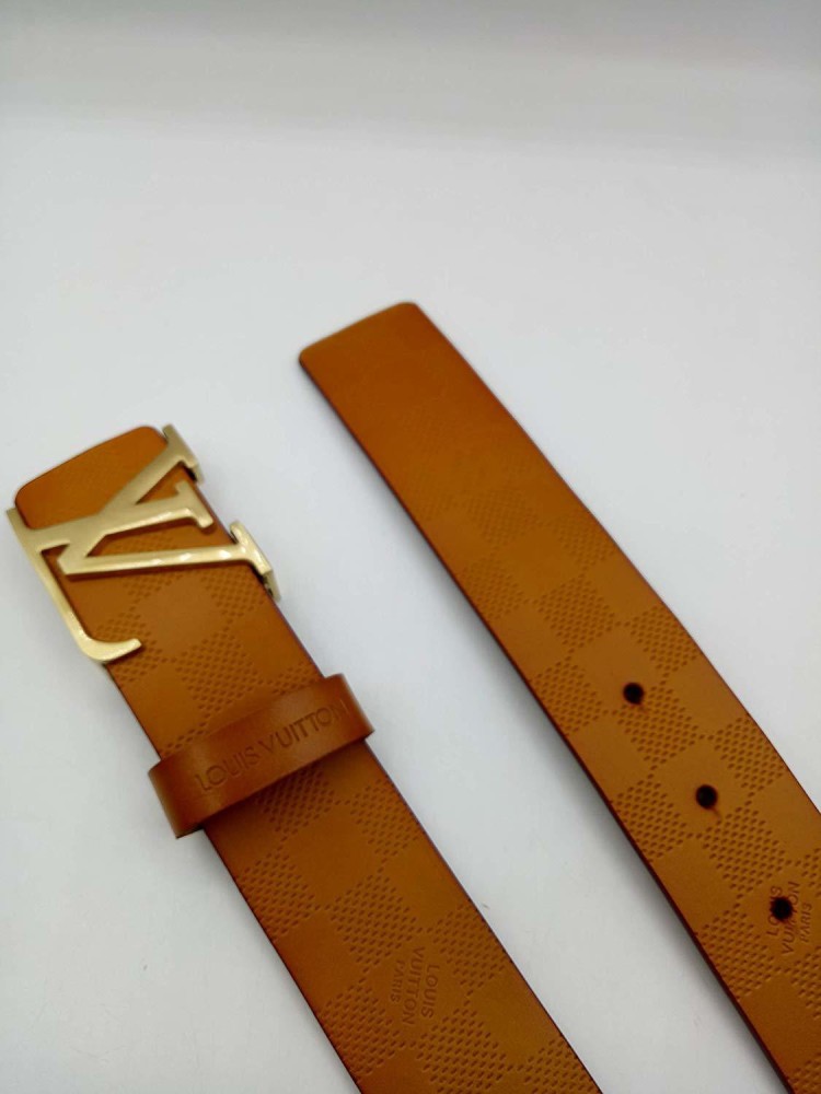 Leather belt Louis Vuitton Beige size M International in Leather