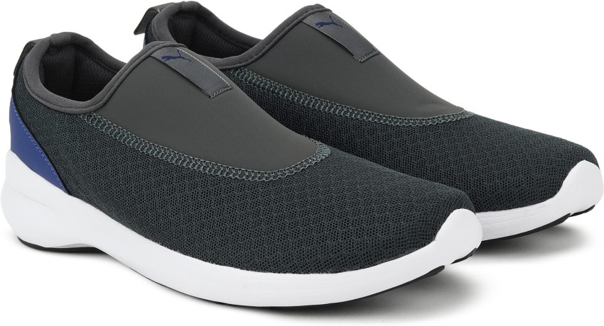 Puma entrant shop slip on