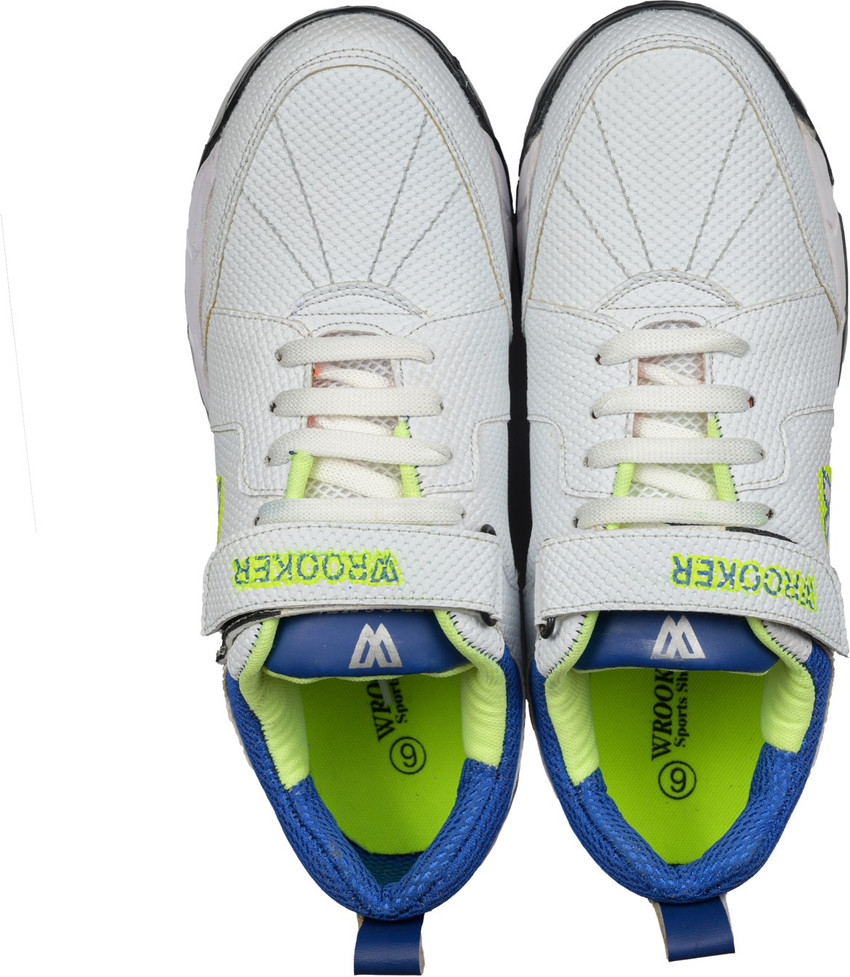 wrooker Metal Spike Yorker Bowling Shoes Cricket Shoes For Men