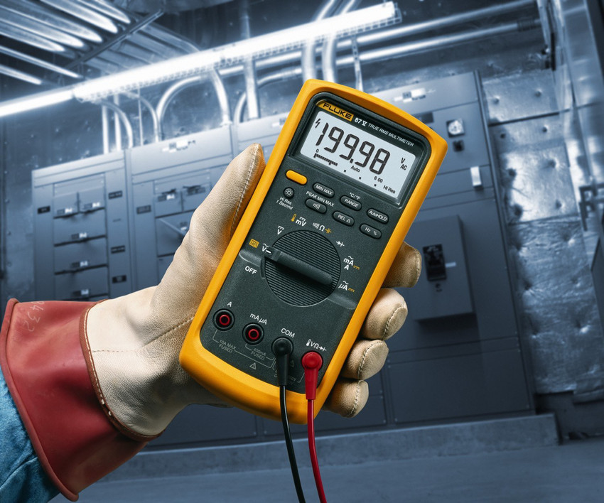 FLUKE 87-V True RMS Industrial Multimeter Digital Multimeter Price 