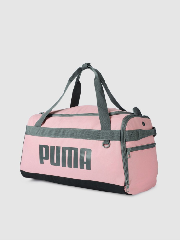 Puma duffel cheap bag pink