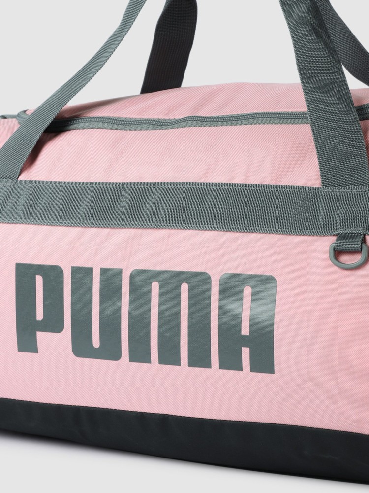 Puma pink 2025 duffle bag