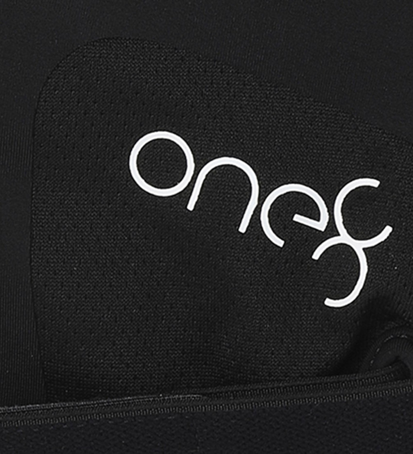 One 8 puma logo online