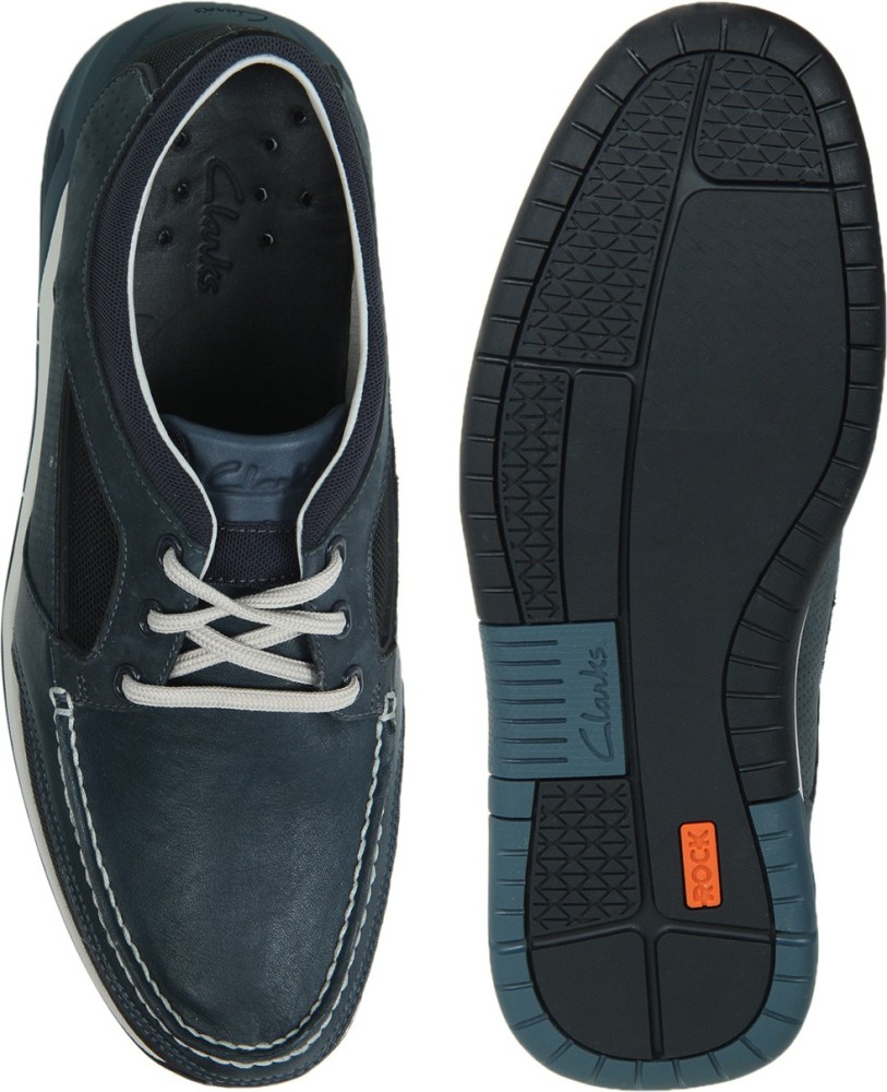 Clarks casuals hot sale