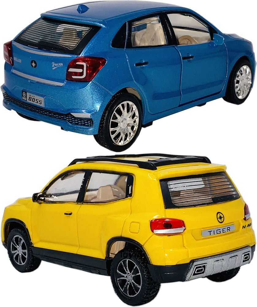Giftary Small Size Pack of 2 Made Of Plastic Automobile Miniature Hatch Back  Car & SUV Model With Pull Back & Go Small Toy Car Set for Kids, Cars Toys  For Boys