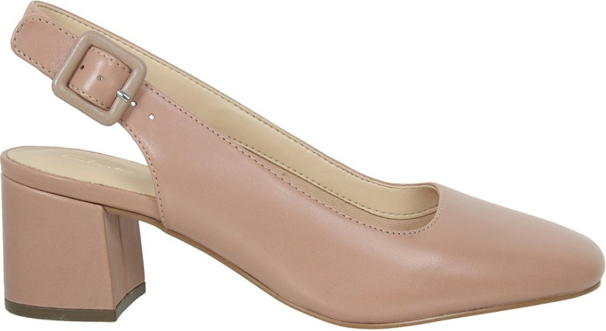 clarks beige heels