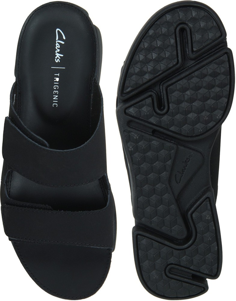 Clarks best sale sandals flipkart