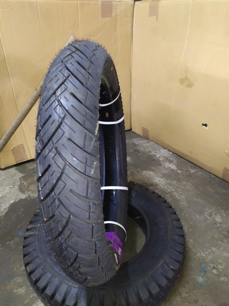 Apollo ACTIGRIP R4 110\90-18 Rear Two Wheeler Tyre Price in India