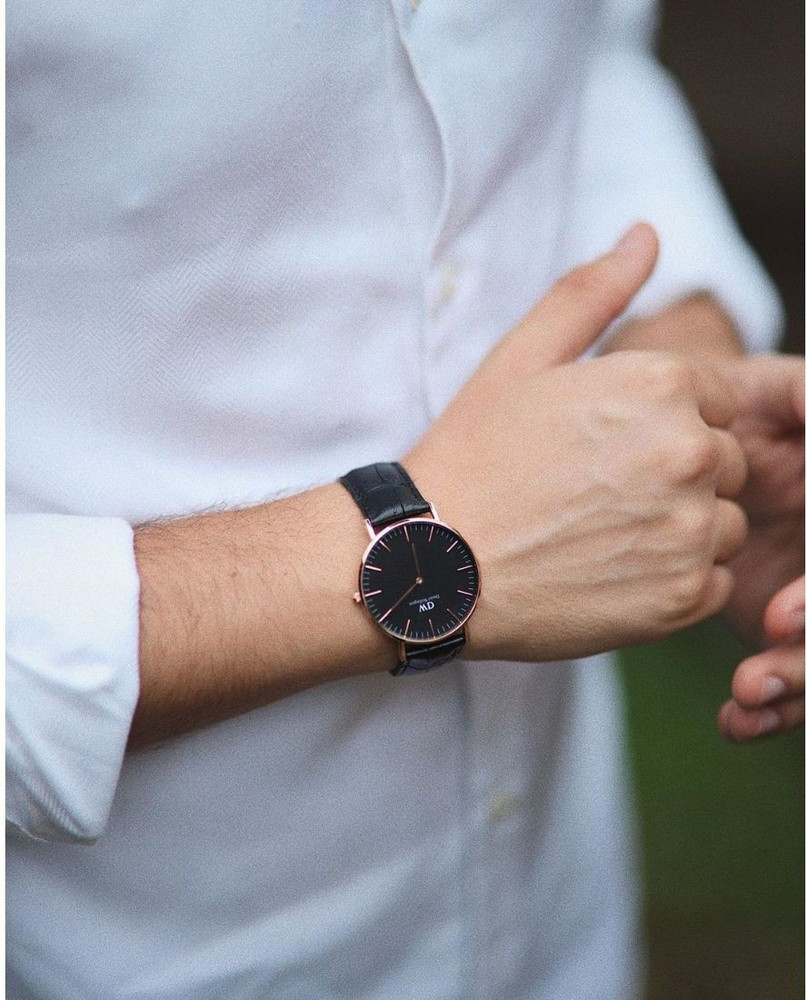 DANIEL WELLINGTON Classic Reading Black color Round 40 mm