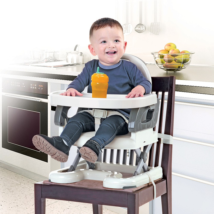 Mastela deluxe comfort folding booster seat 2025