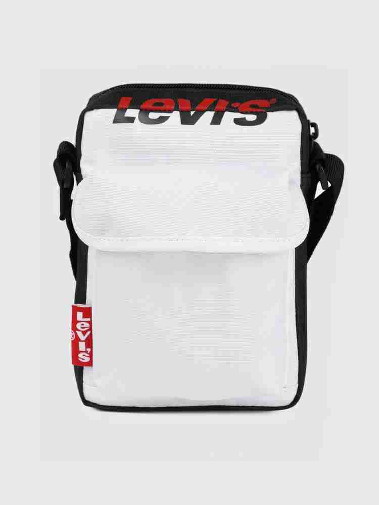 Levis outlet bags india