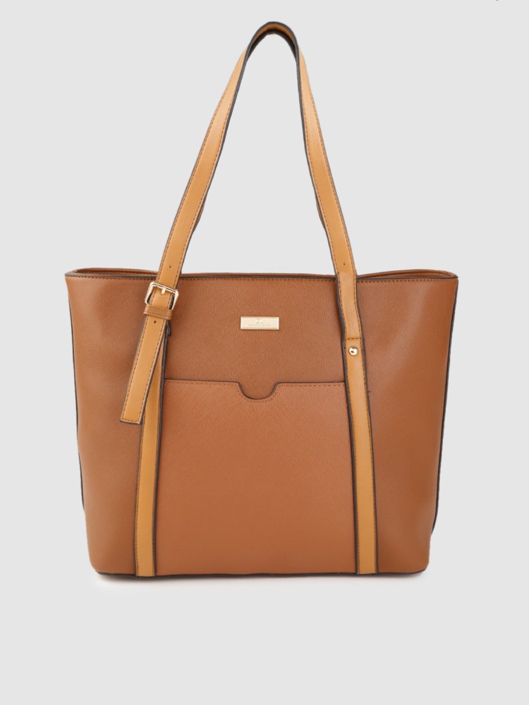 Buy Carlton Inca Messenger Bag Tan Online At Best Price On Moglix
