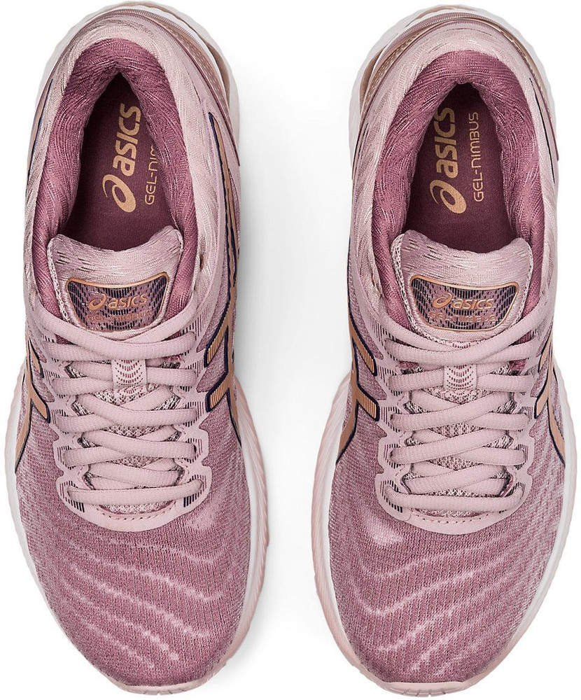 Asics nimbus hotsell 22 woman