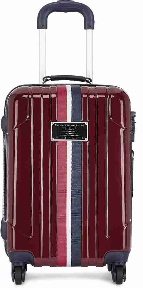 Tommy hilfiger lochwood sale luggage