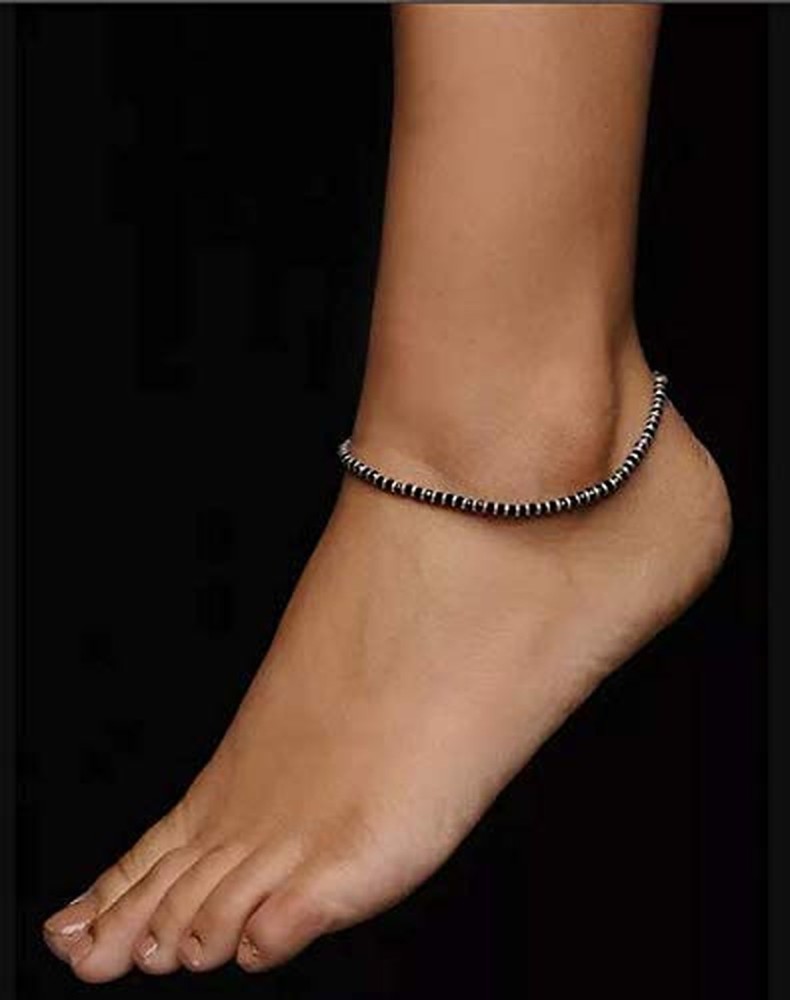 Nazaria Black Thread Anklet With Silver Beads