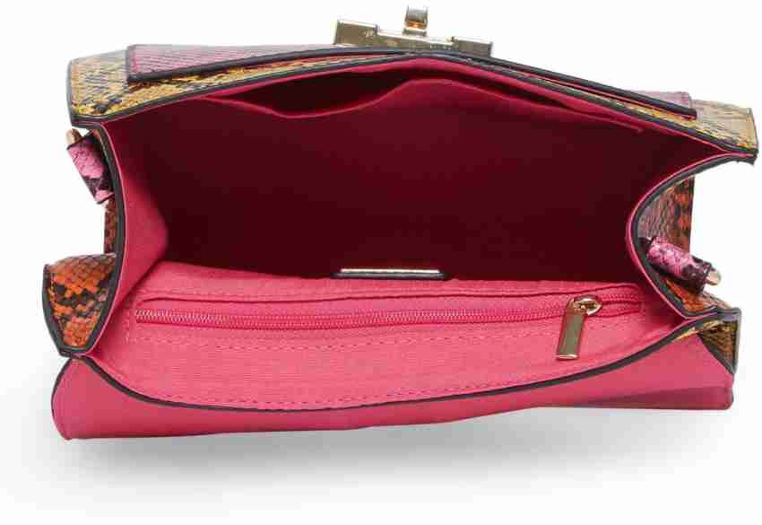 Soton Women's Red Handbag