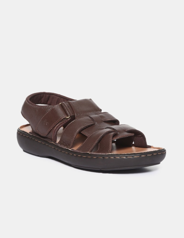 Arrow store sandals price