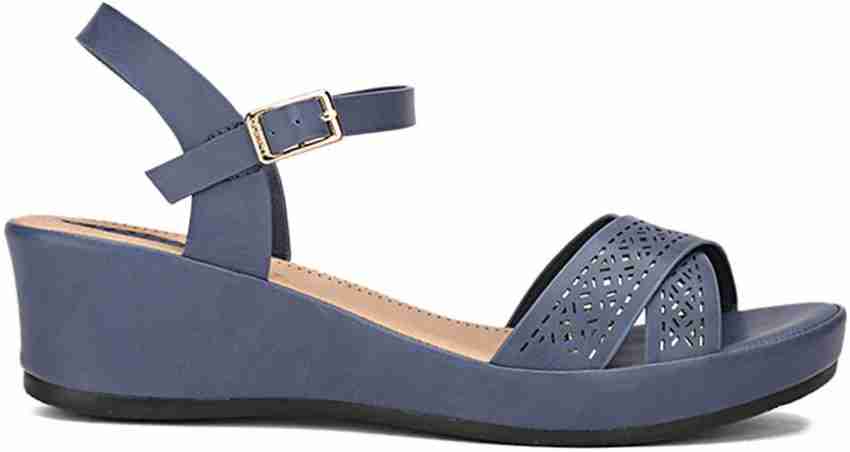 Blue sandals for online ladies