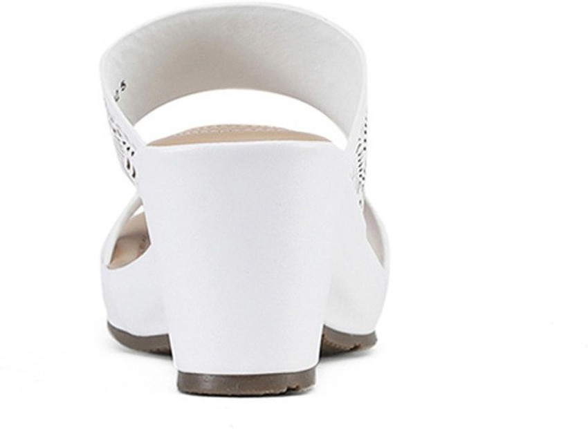 Bata sales white sandals
