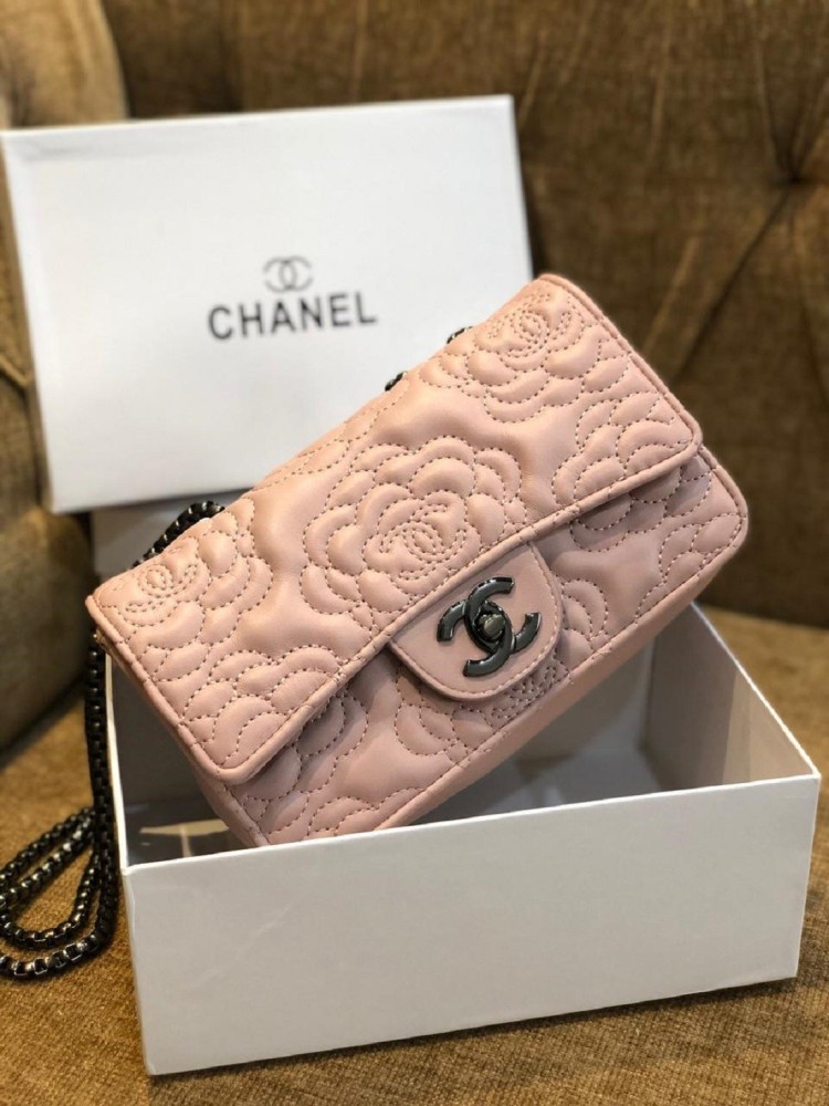 Chanel Pink Sling Bag Caviar Quilted Flapover Sling HandBag For Women  9*4*3.5 Inch Light Pink - Price in India