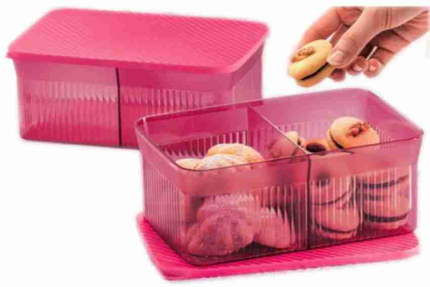 New!!! Tupperware snack / cookie container