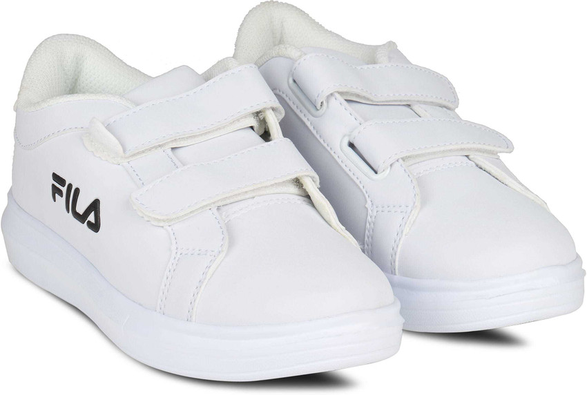 Fila girls online white shoes