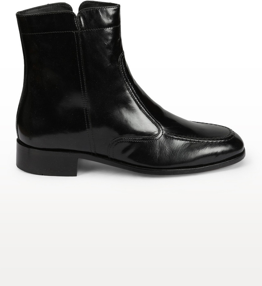 FLORSHEIM Essex Boot For Men Buy FLORSHEIM Essex Boot For Men Online at Best Price Shop Online for Footwears in India Flipkart