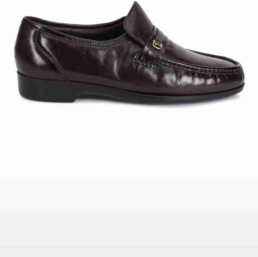 FLORSHEIM Slip On For Men - Buy FLORSHEIM Slip On For Men Online 