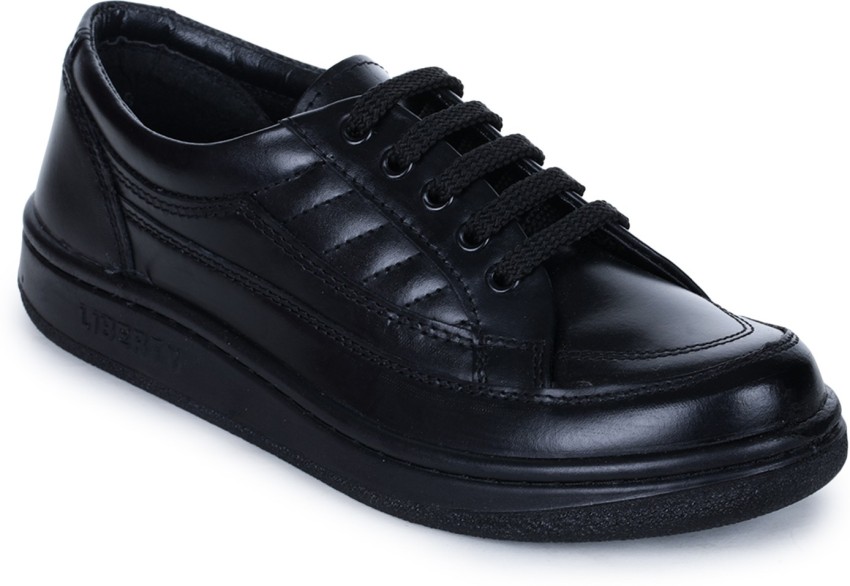 Warrior safety deals shoes flipkart