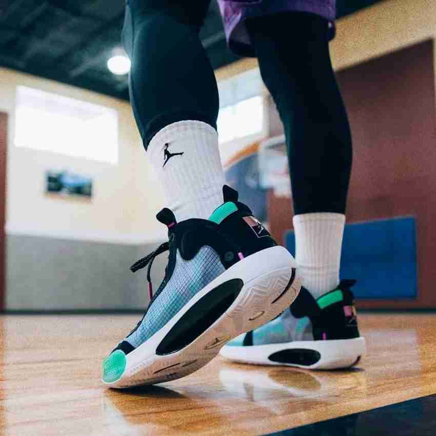 Air jordan 34 2025 nere