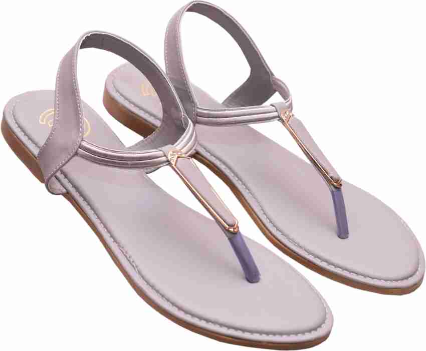 Flat store sandals flipkart