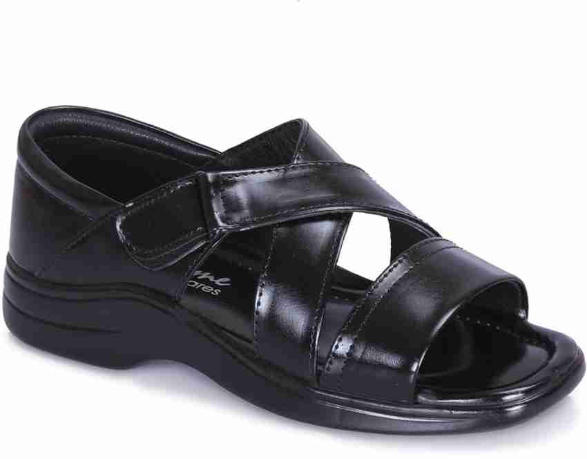 Black sandals near me best sale