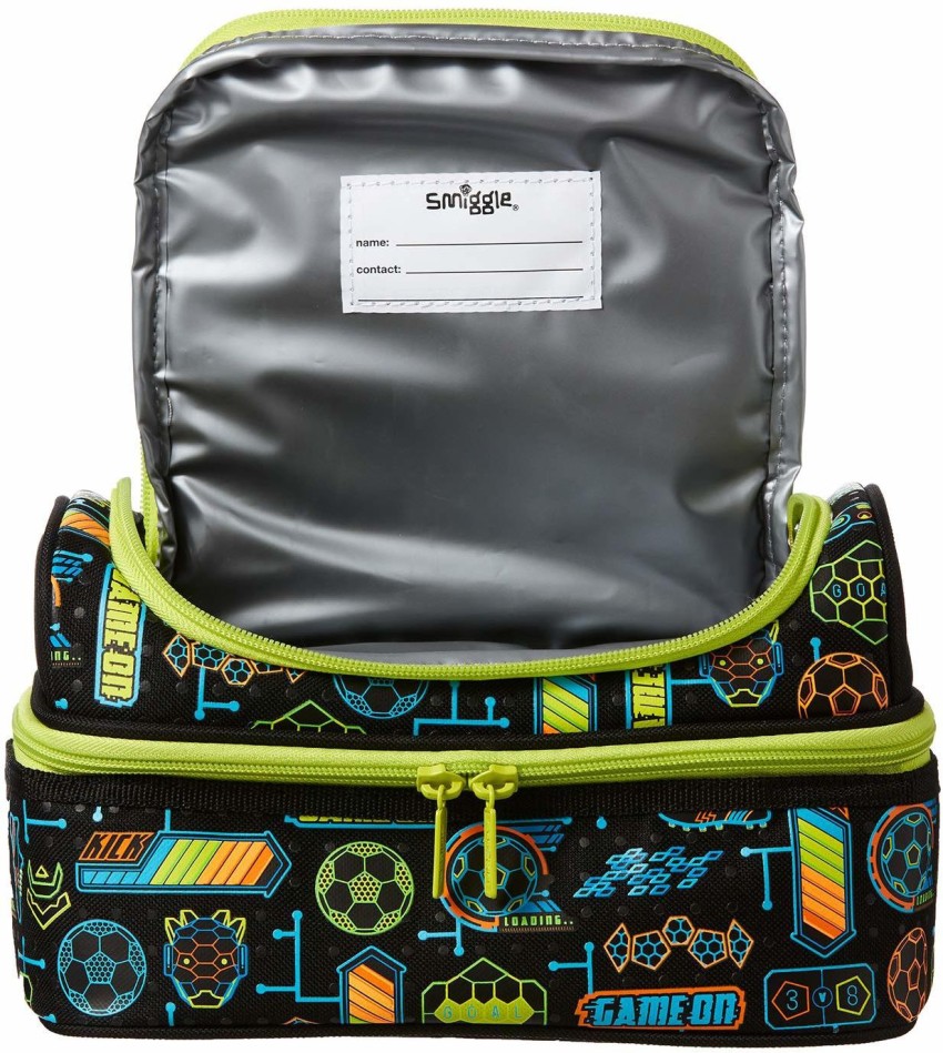 Smiggle far away online lunch box