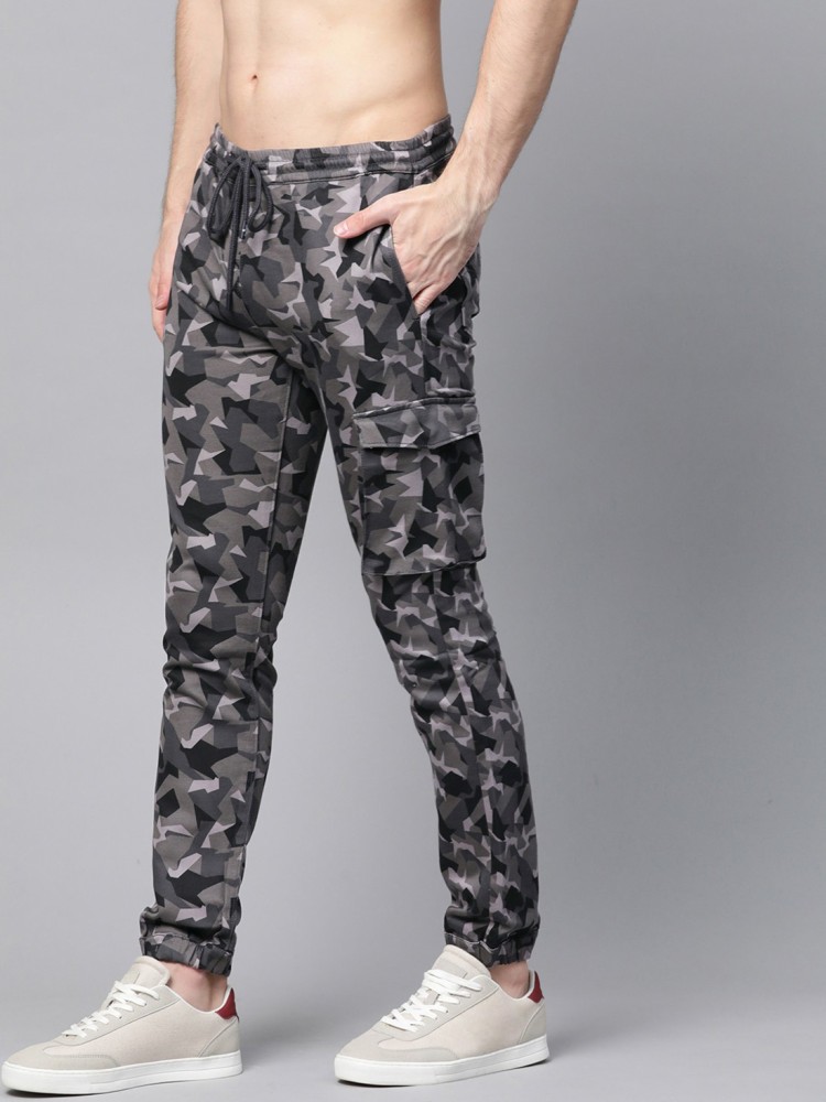 Levi's hot sale camo joggers