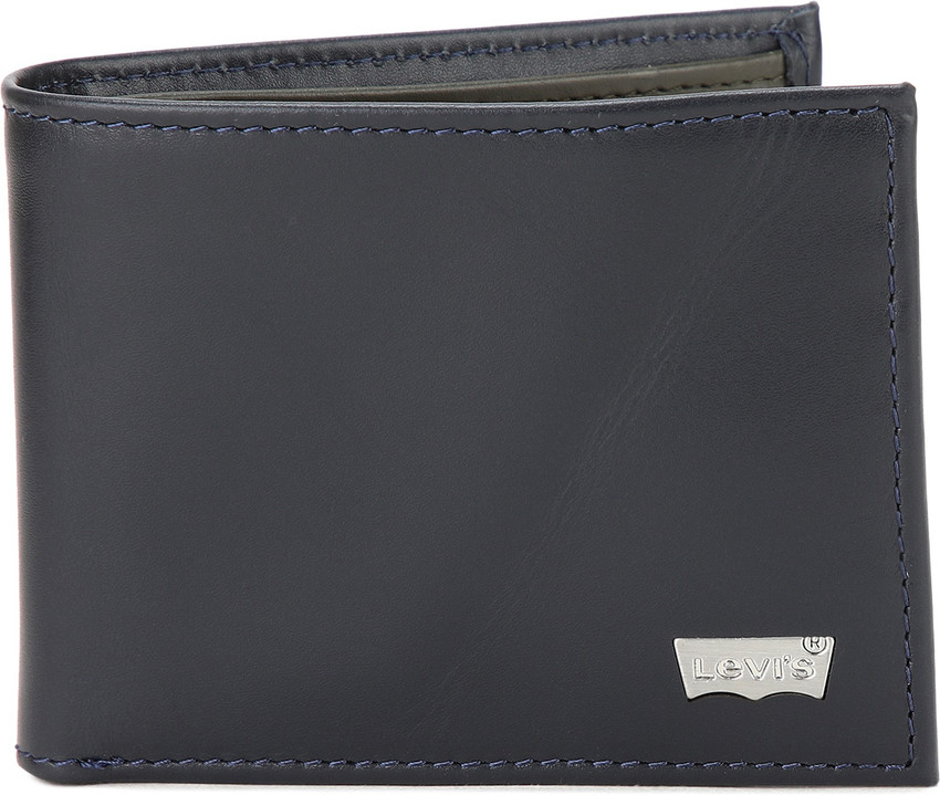 Levis mens wallet flipkart new arrivals