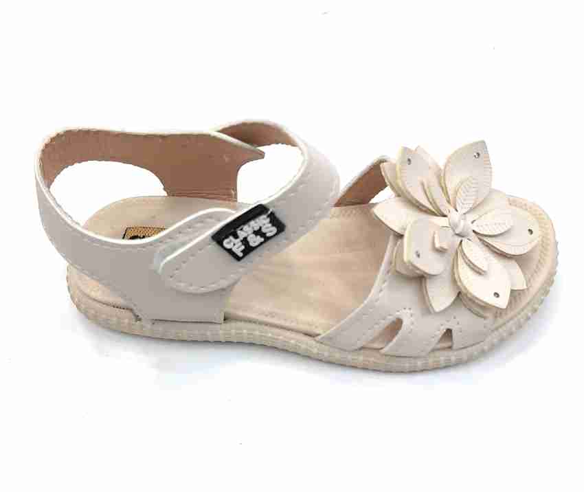Girls white sales sandals size 11