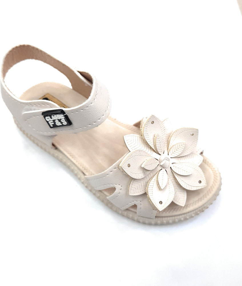 Flipkart new arrivals girl sandals