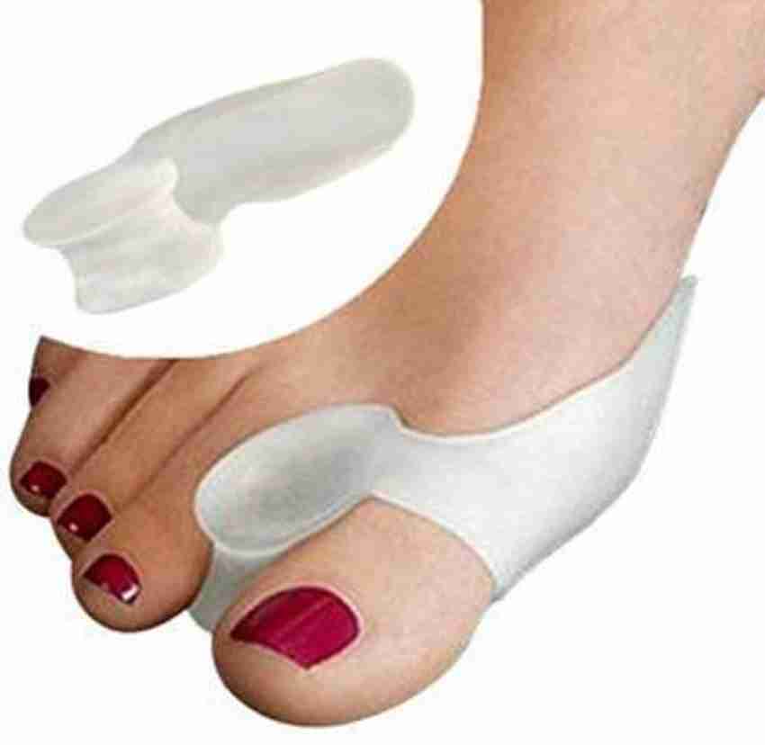 Foot finger crack hotsell