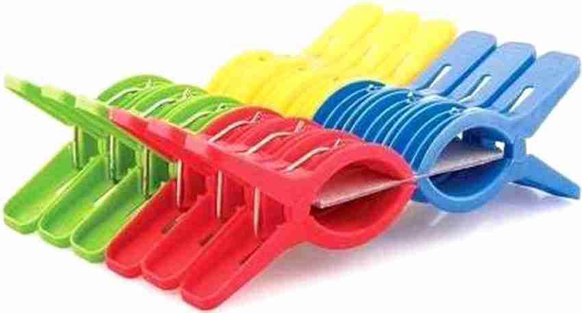 Plastic clips hotsell for clothes
