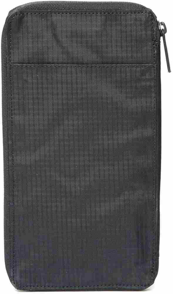 Wildcraft passport deals pouch