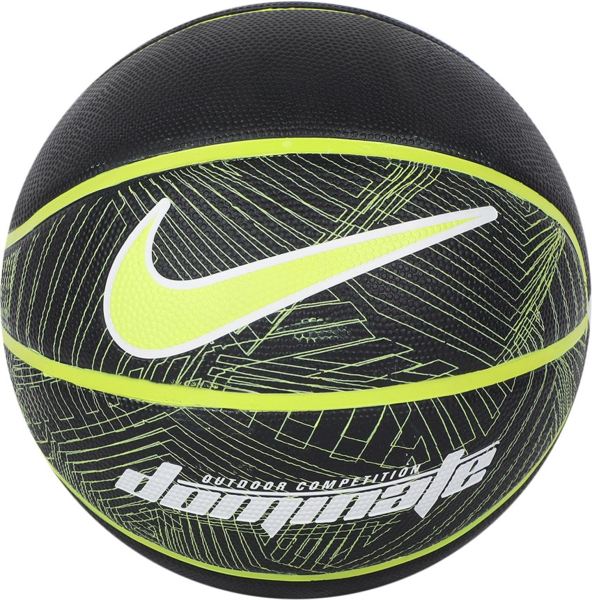 Nike dominate store basketball black