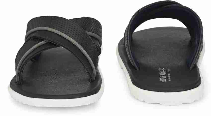 George flip flops top