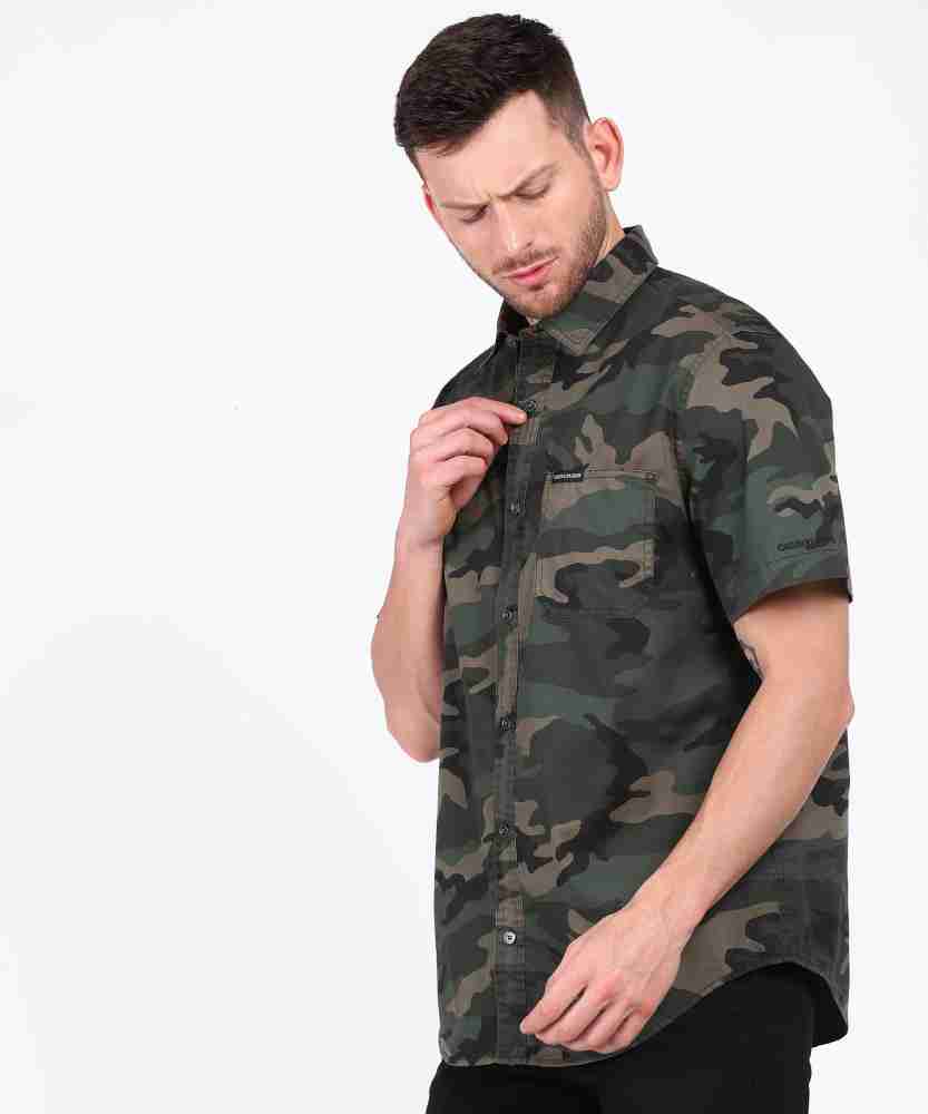 Calvin klein 2024 camouflage t shirt