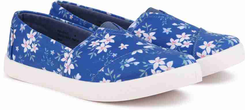 Bata blue clearance canvas shoes