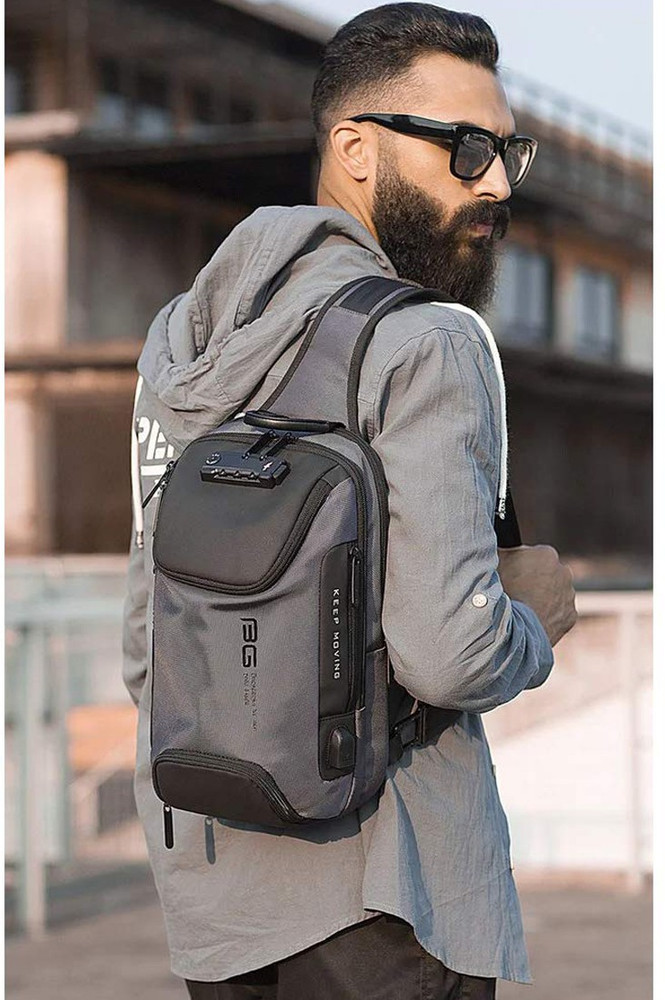 Sling bag with 2025 lock