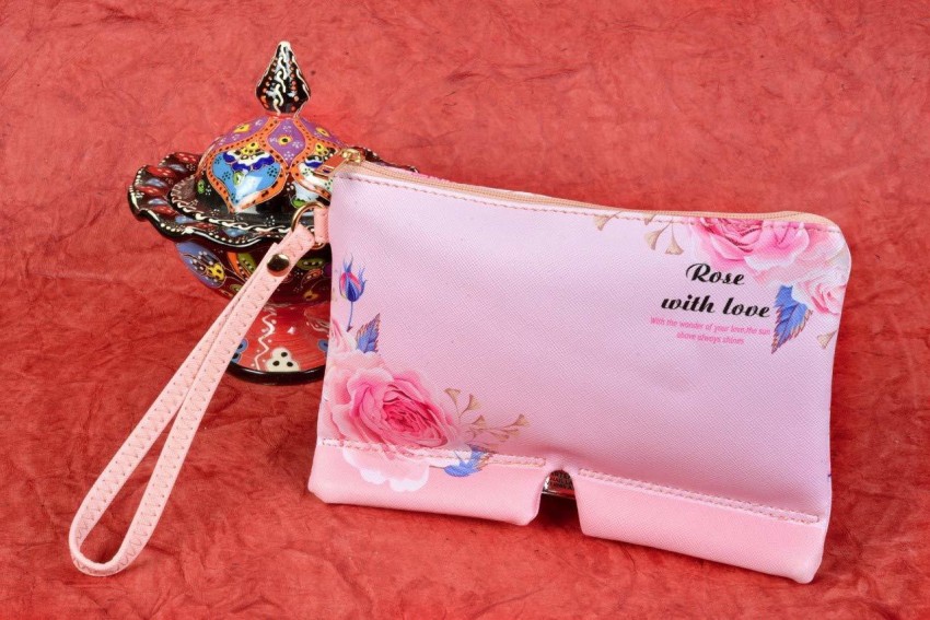 Small pouch best sale for girls